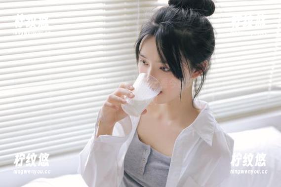 听说下载了吃瓜网就能提前看今日大瓜，喂我你们的快感分享呀！