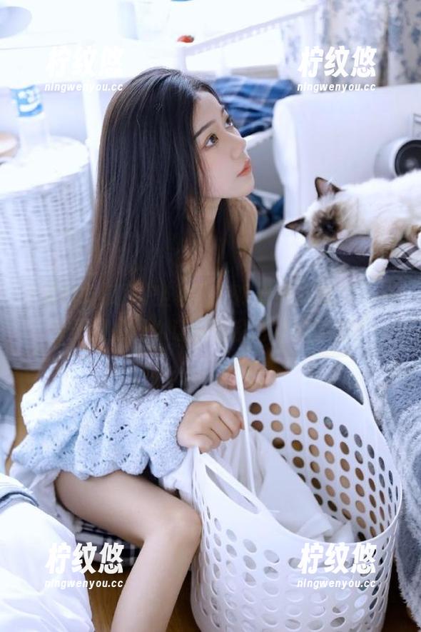 坐稳了，观看黑料吃瓜网，今天又是什么让人意乱心迷的时刻？