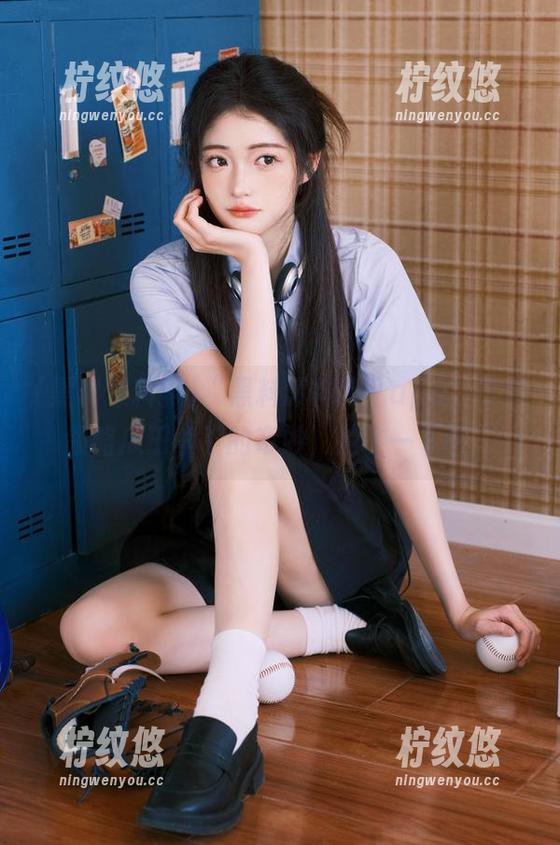 “黑料爆料网”app，带你领略瓜田李下的奇妙，放飞一下吧～