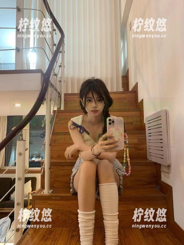 在黑料精品更新后，我发现在线观看的画风又变了，喔，这种小变化，真让人有点意外！